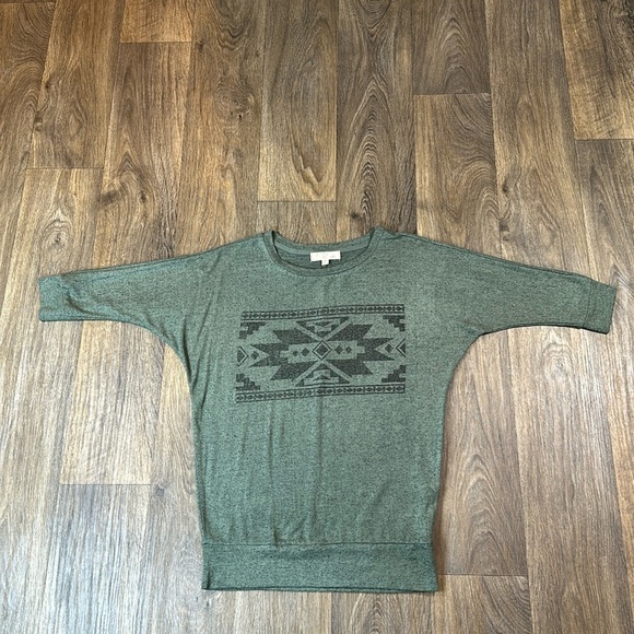 Hippie Rose Sweater - Picture 1 of 4